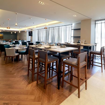 Holiday Inn & Suites - Monterrey Apodaca Zona Airport By Ihg Екстер'єр фото