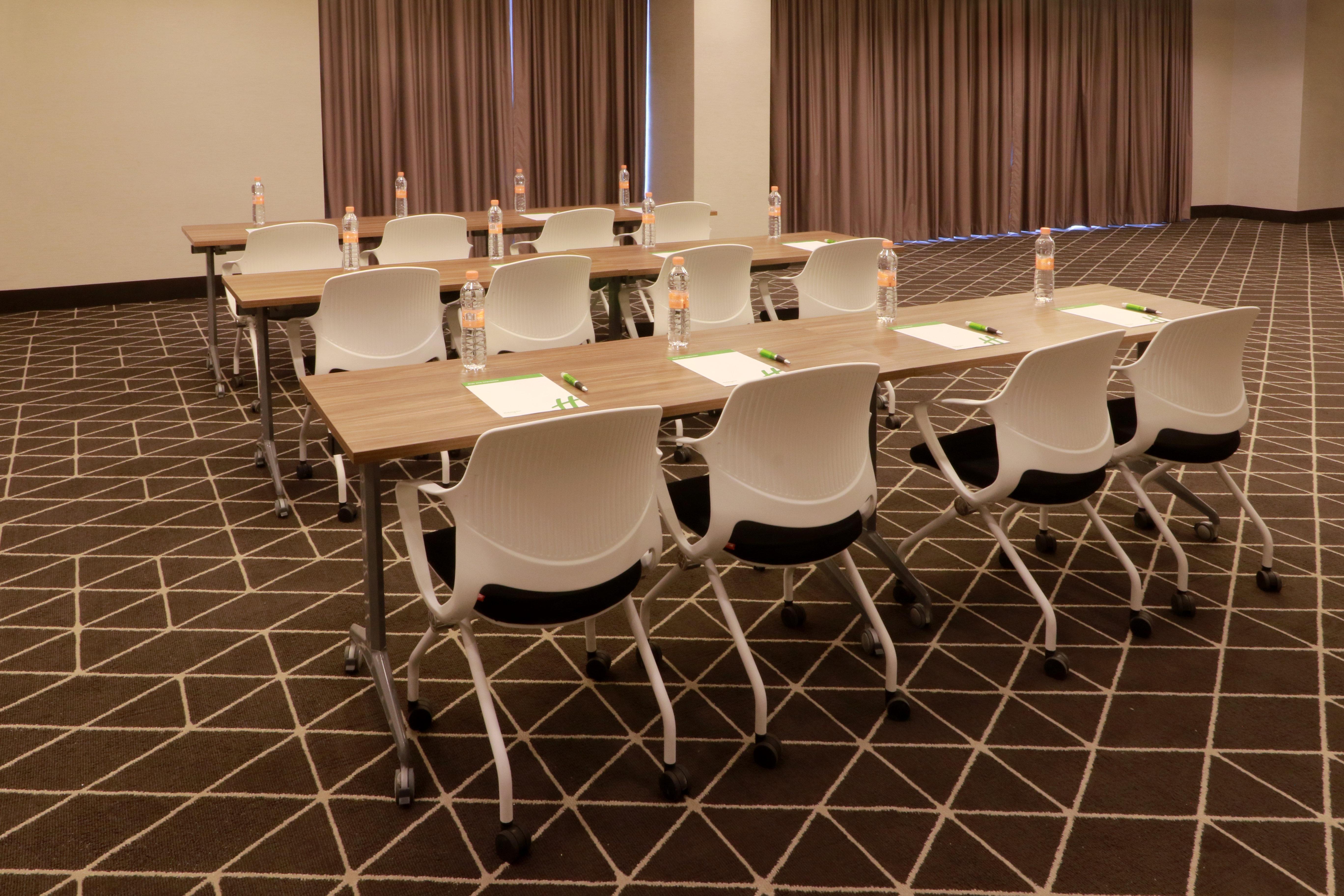 Holiday Inn & Suites - Monterrey Apodaca Zona Airport By Ihg Екстер'єр фото