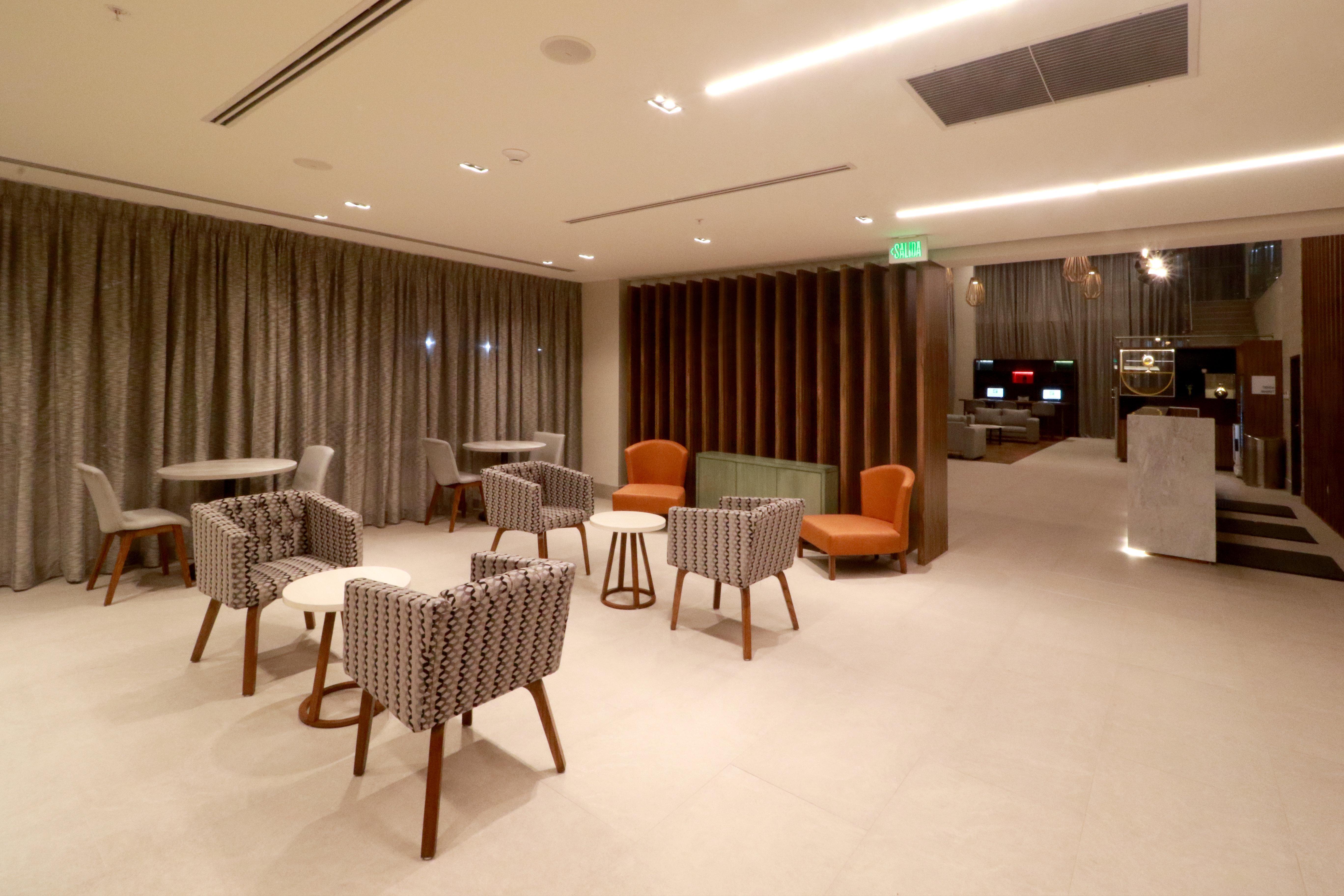 Holiday Inn & Suites - Monterrey Apodaca Zona Airport By Ihg Екстер'єр фото